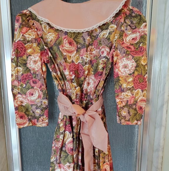 Fashion Land Children's Dress - Picture 2 of 3